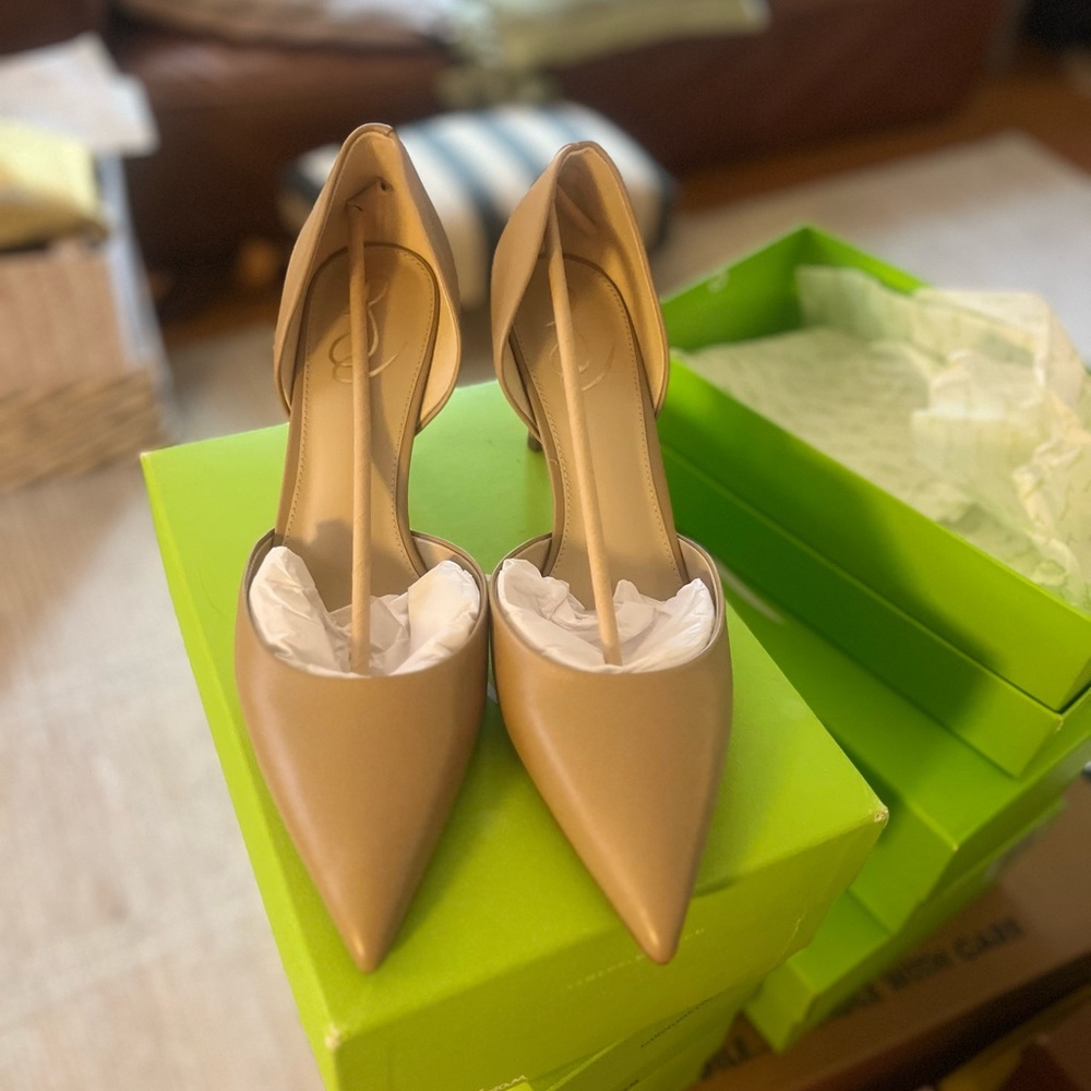 Sam Edelman Tan Pointed Toe Heels